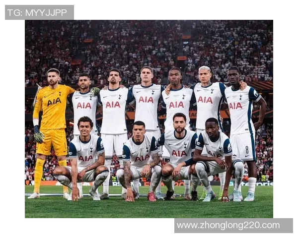 塞尔塔与曼联欧联杯精彩对决直播全程回顾与分析